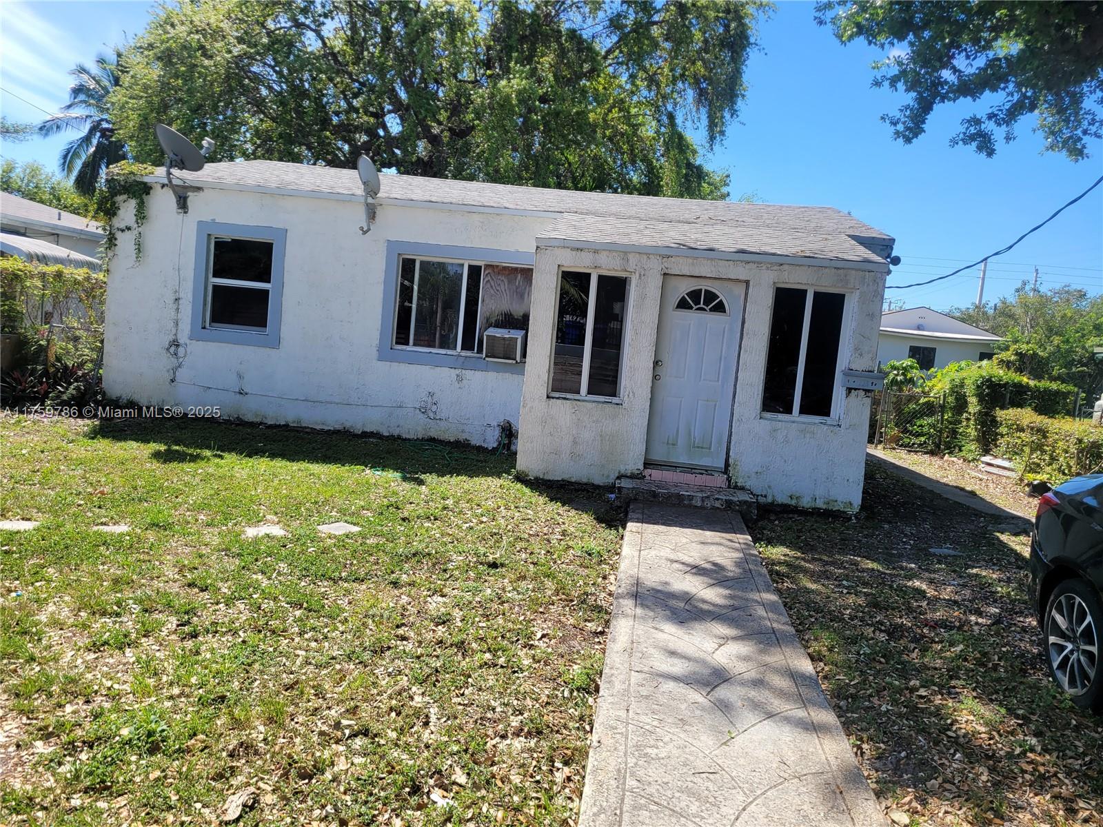 80 NW 53rd St, Miami FL 33127