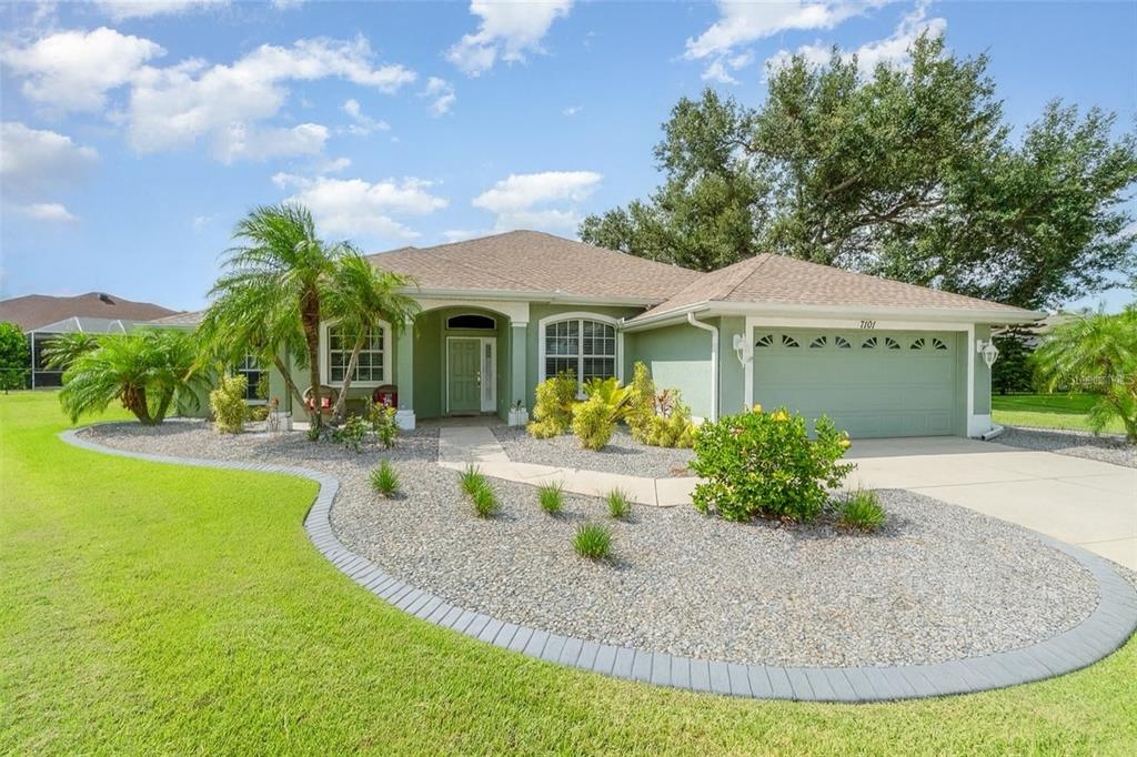 7101 DOGWOOD COURT