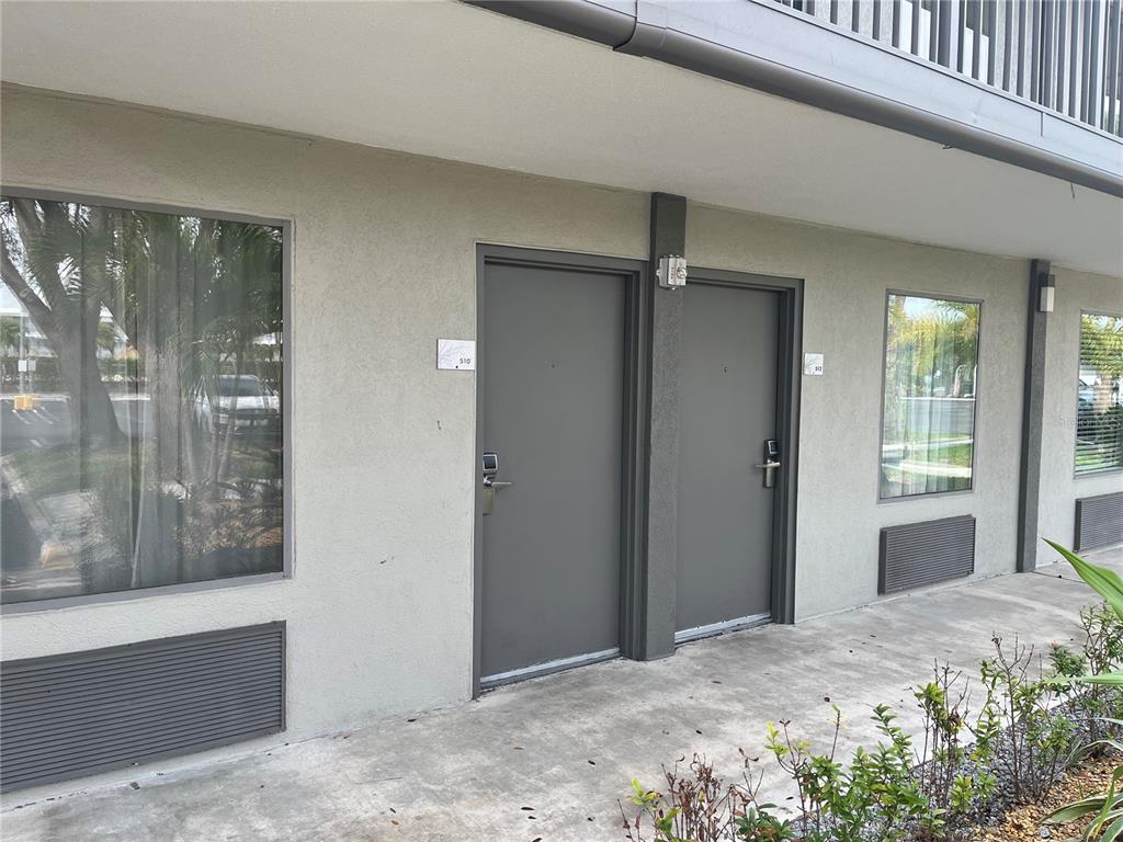7150 N TAMIAMI TRAIL UNIT S512