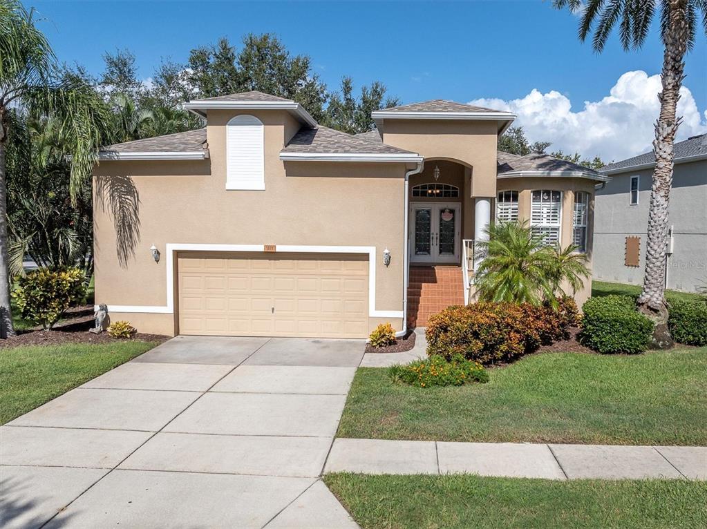1001 SPOONTAIL COURT