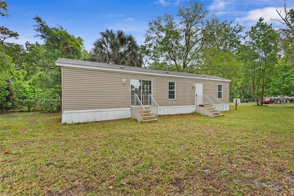 55917 CABBAGE ROAD, ASTOR, FL — photo 3 of 22