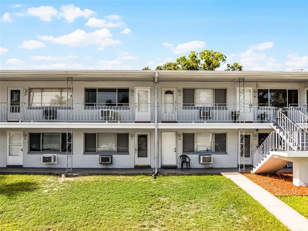 2353 SHELLEY STREET UNIT 10