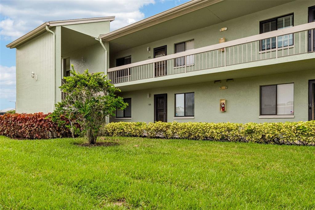 129 NANCY DRIVE, OLDSMAR, FL — photo 4 of 30