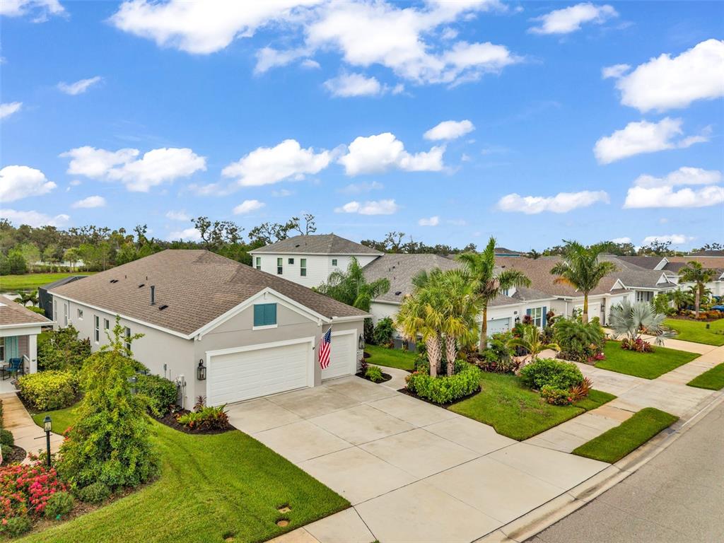 10703 FALLING LEAF COURT, PARRISH, FL — photo 2 of 30