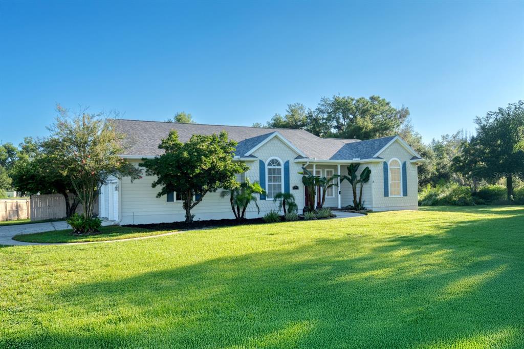 37015 WALDO DRIVE, DADE CITY, FL — photo 2 of 21