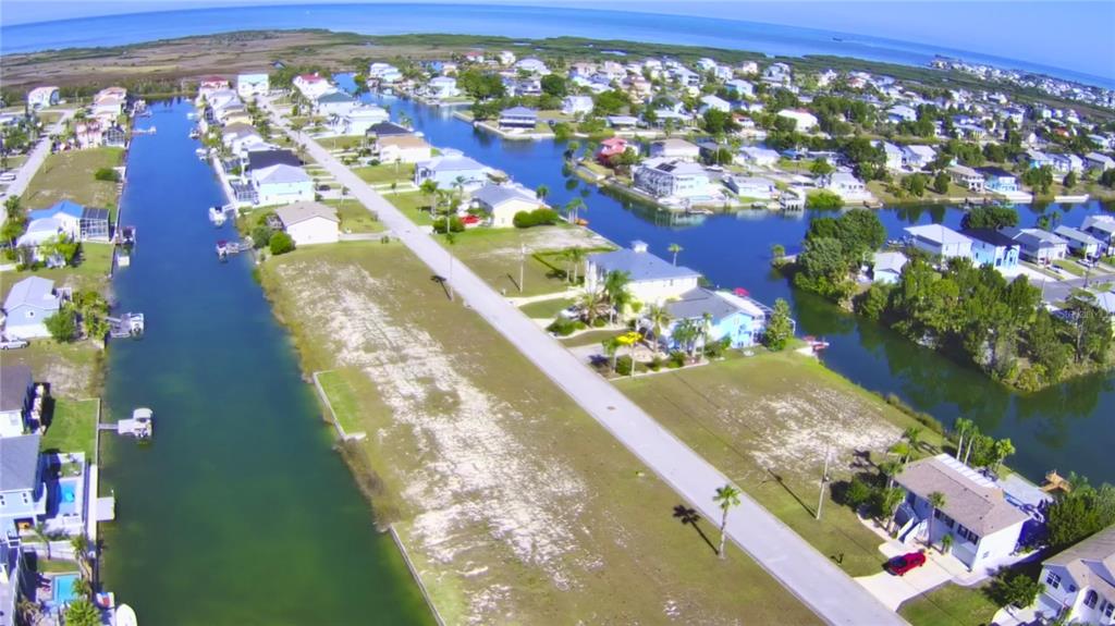 4034 AMBERJACK DRIVE, HERNANDO BEACH, FL — photo 3 of 11