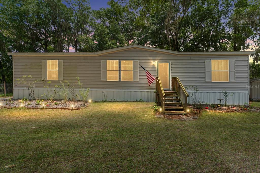 23707 NE STATE ROAD 26
