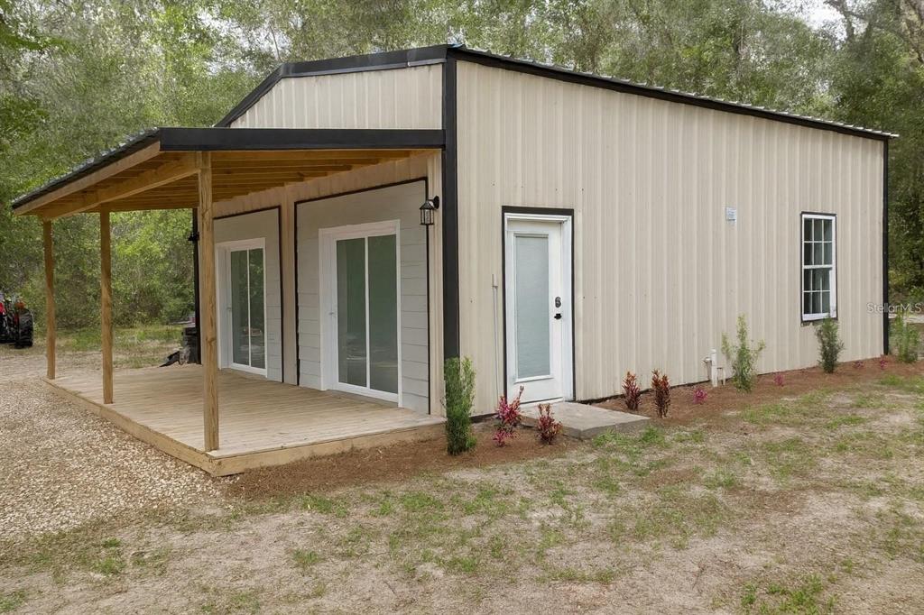 401 SW KEMP COURT UNIT Suite B