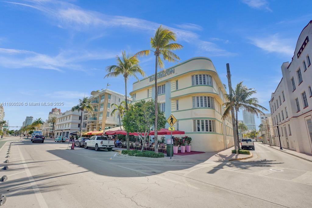 530 Ocean Dr # 103, Miami Beach FL 33139