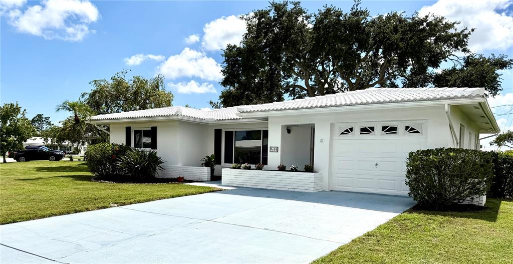 9608 41ST STREET N UNIT 2