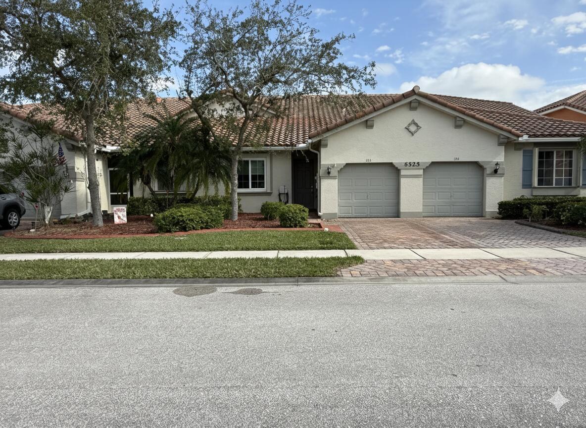 6525 Oxford Circle # 103, Vero Beach FL 32966