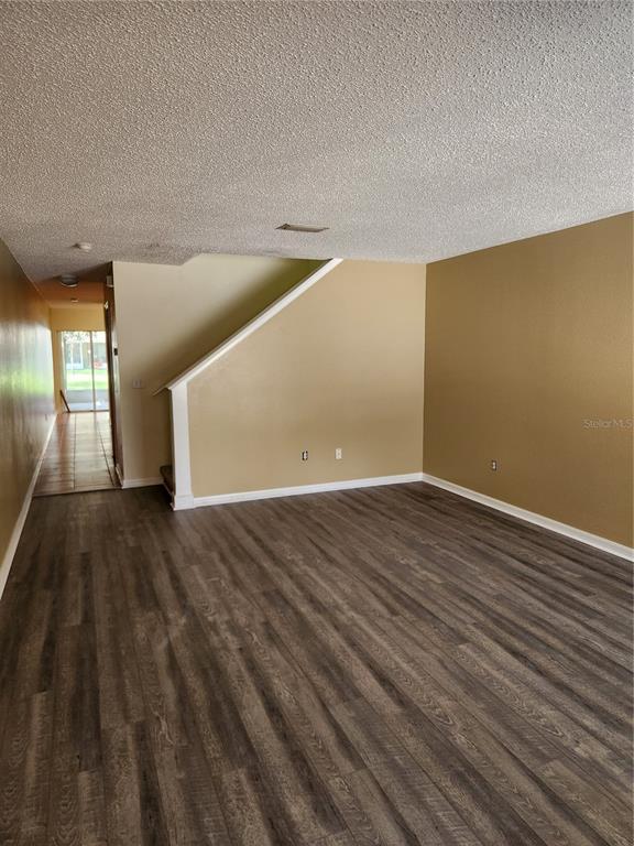 10815 BRICKSIDE COURT, RIVERVIEW, FL — photo 2 of 9
