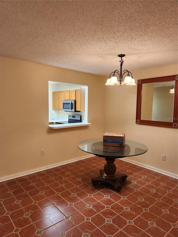 10815 BRICKSIDE COURT, RIVERVIEW, FL — photo 3 of 9