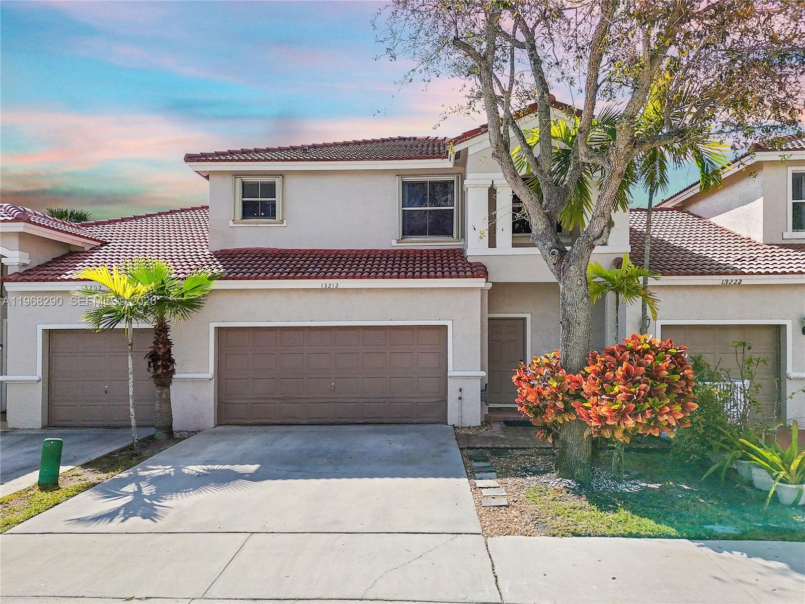 13212 NW 8th St, Pembroke Pines FL 33028