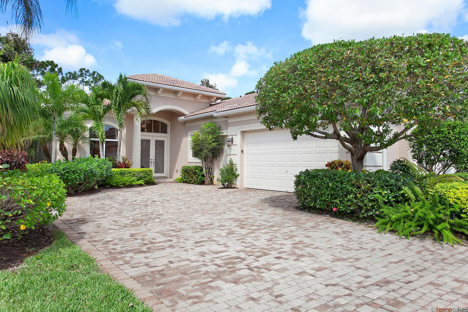 206 Porto Vecchio Way, Palm Beach Gardens FL 33418