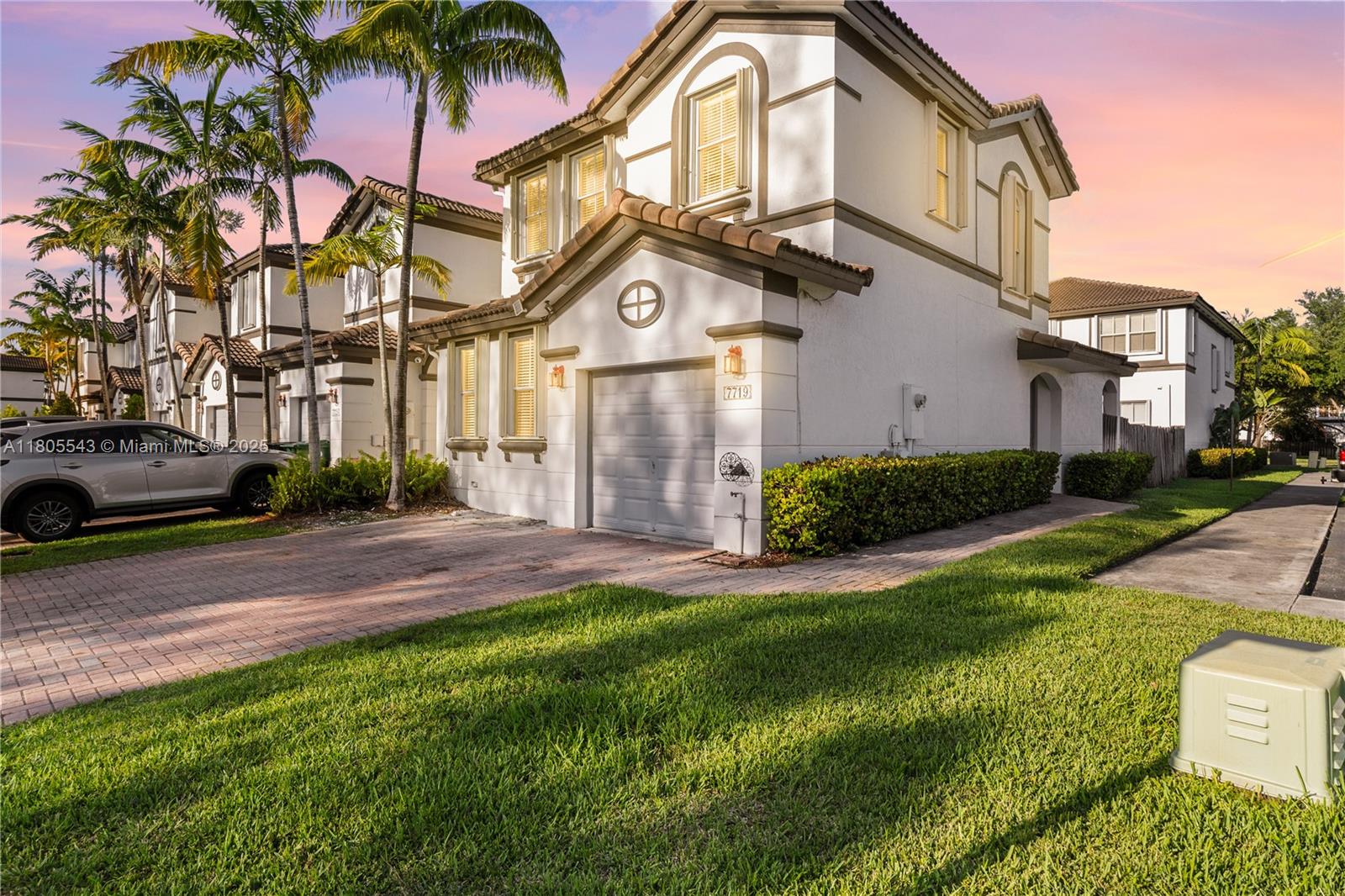 7719 NW 116th Path, Doral FL 33178