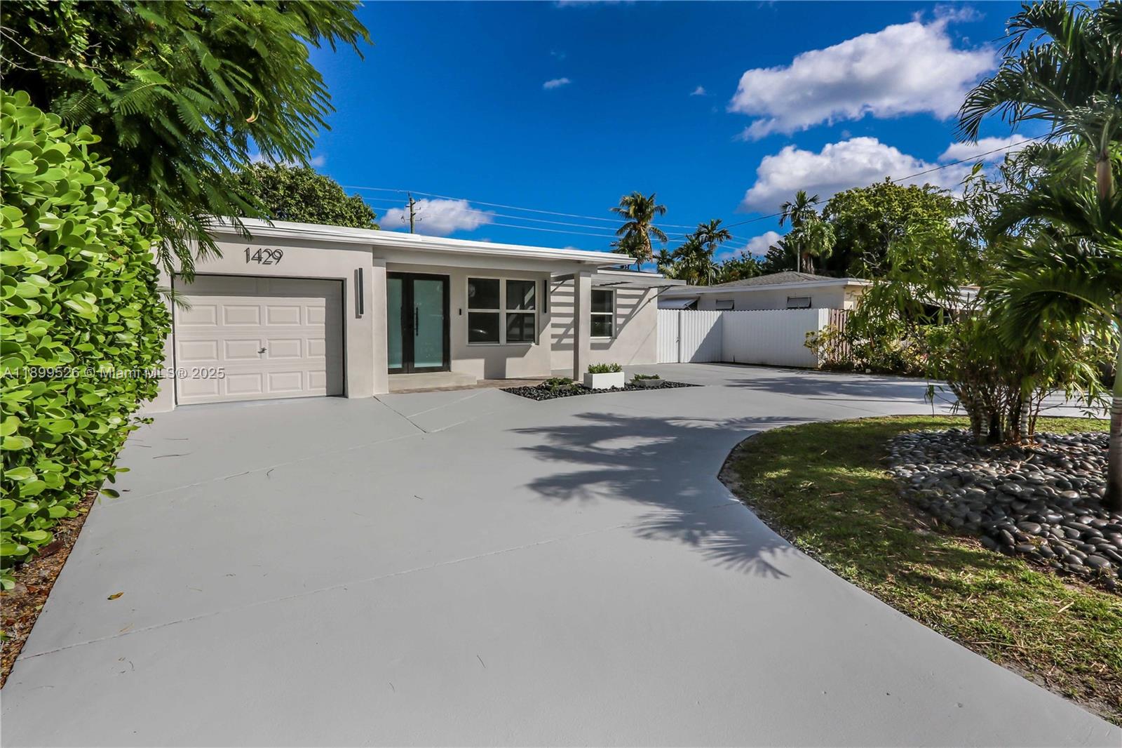 1429 Rodman St, Hollywood FL 33020