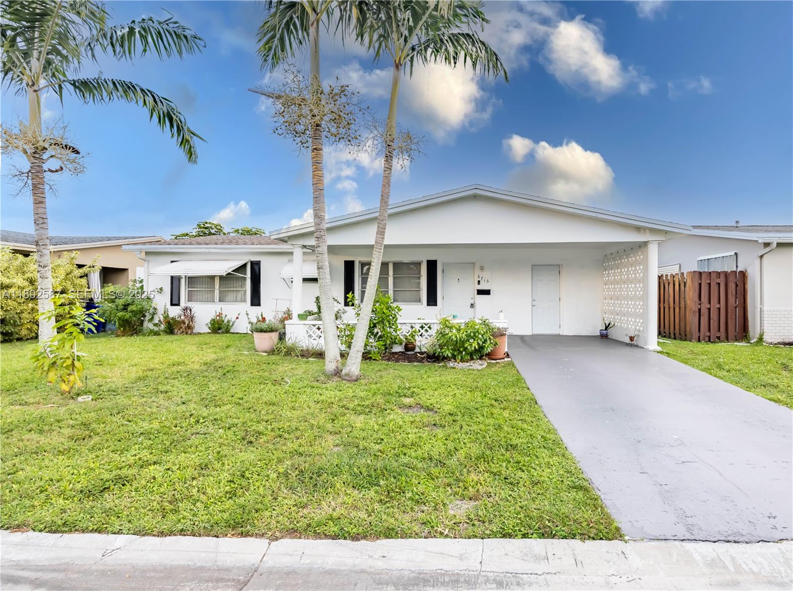 6715 NW 12th St, Margate FL 33063