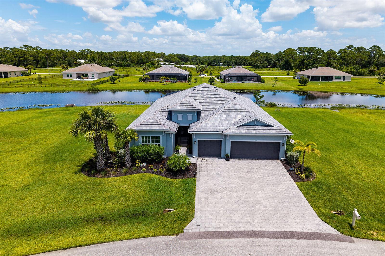 17190 Serengeti Circle, FL 33920