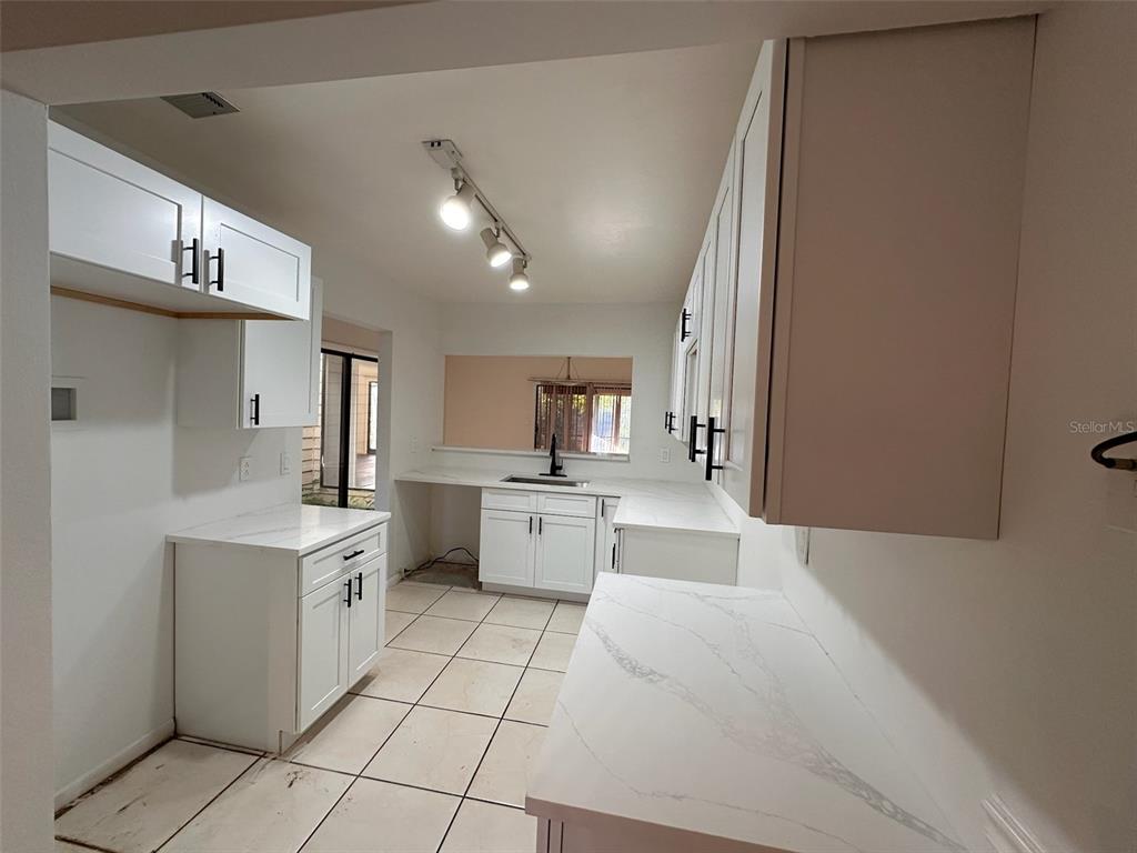 705 TEAL LANE, ALTAMONTE SPRINGS, FL — photo 3 of 23