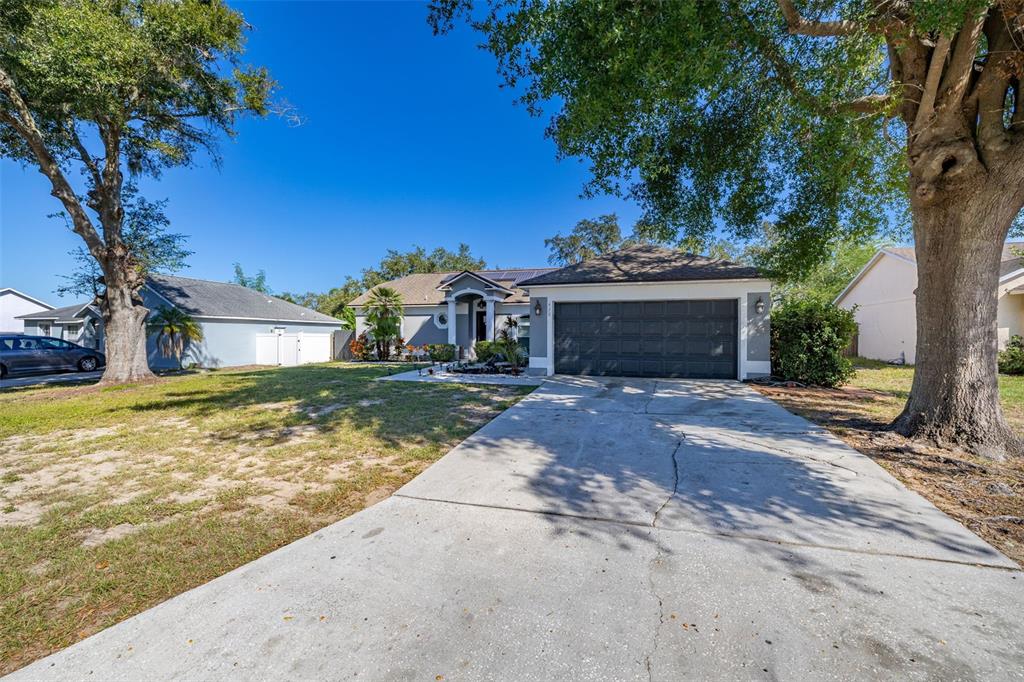428 BENT OAK LOOP, DAVENPORT, FL — photo 2 of 30
