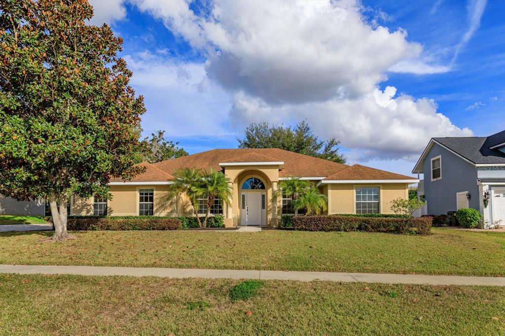 1609 OAK HOLLOW ROAD