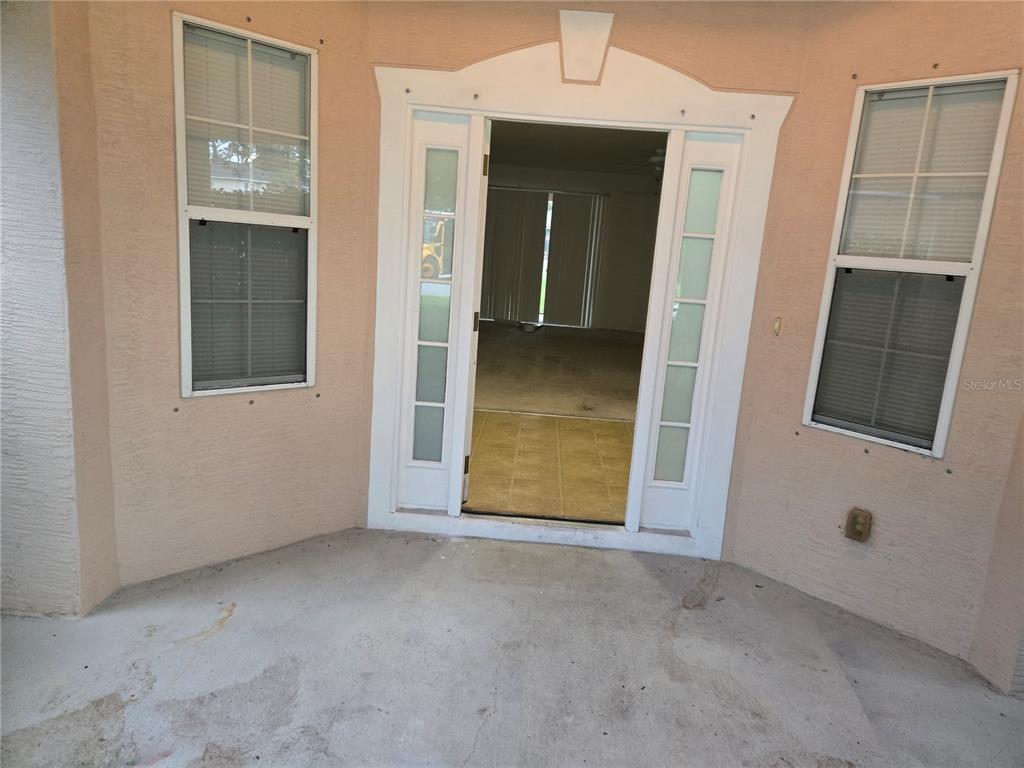 184 PARKVIEW DRIVE, PALM COAST, FL — photo 4 of 30