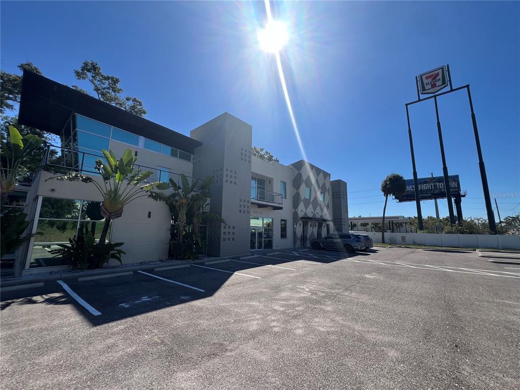 4007 N TALIAFERRO AVENUE UNIT B-C-D