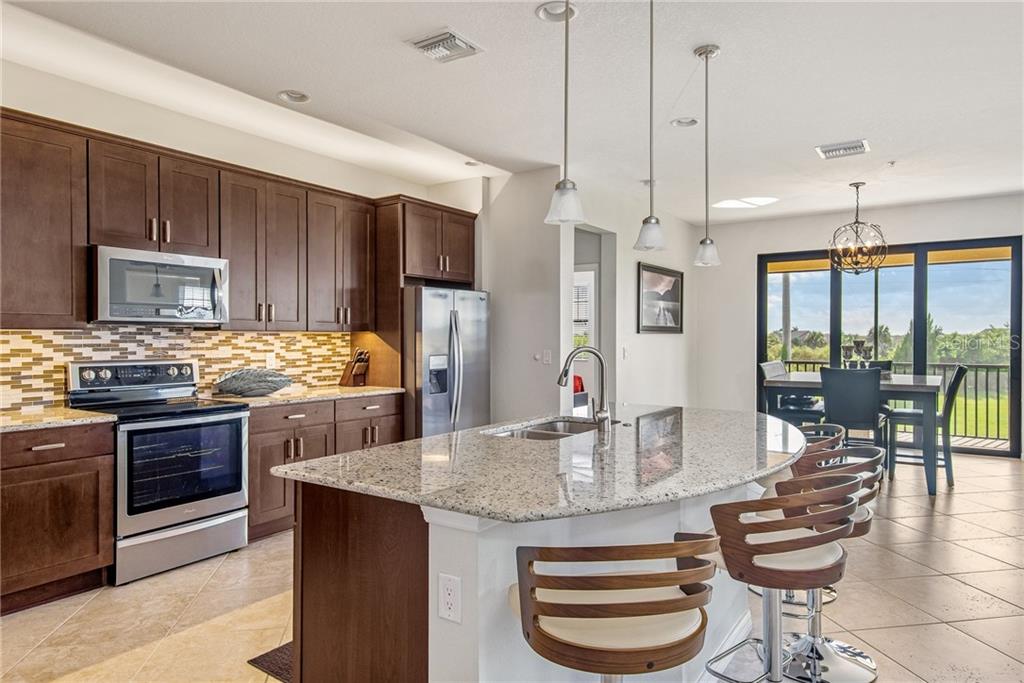 23508 AWABUKI DRIVE UNIT 202, VENICE, FL — photo 4 of 30