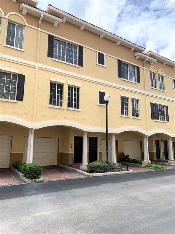 5208 HAMPTON BEACH PLACE UNIT 5208