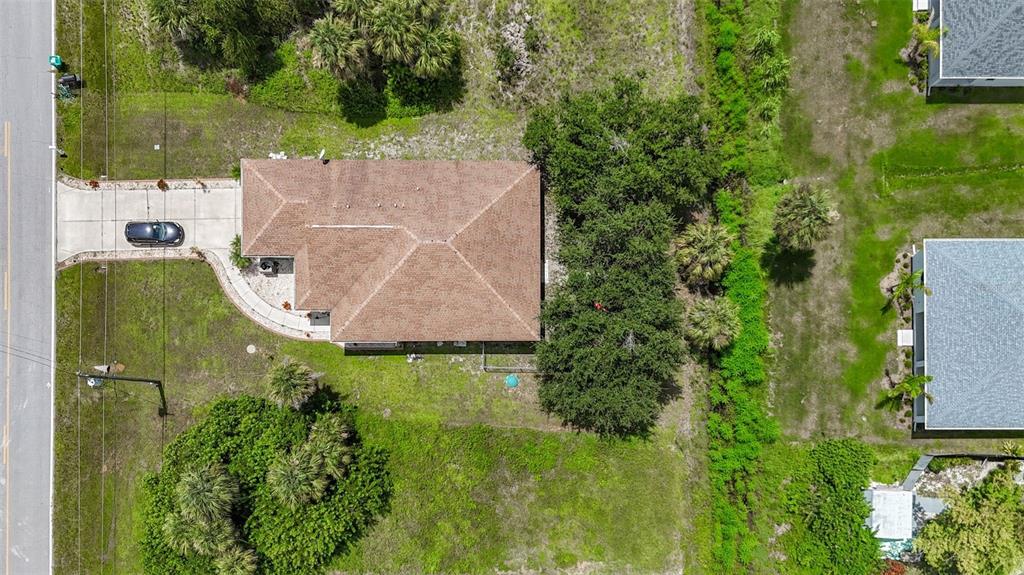 394 SUNSET ROAD N, ROTONDA WEST, FL — photo 2 of 30