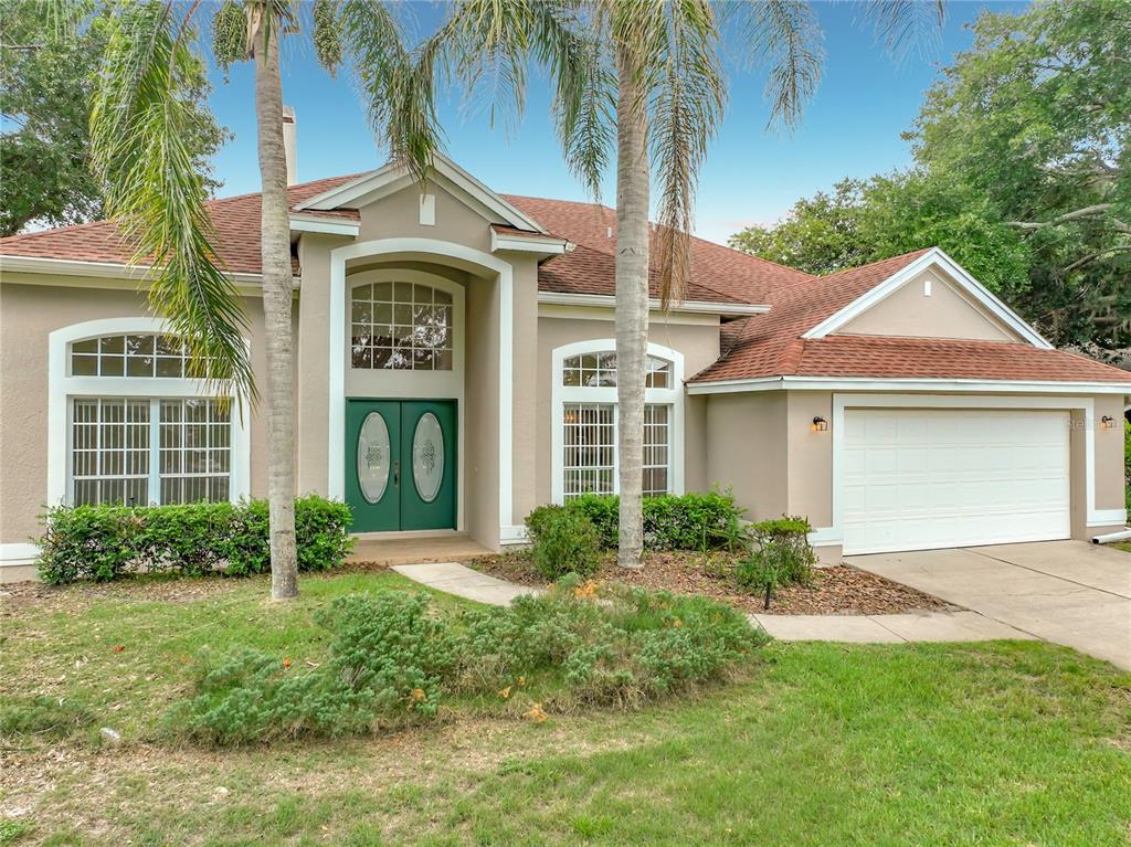635 LONG LAKE DRIVE