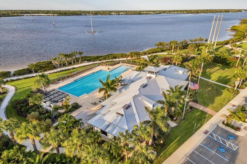904 RIVERSCAPE STREET, BRADENTON, FL — photo 4 of 30