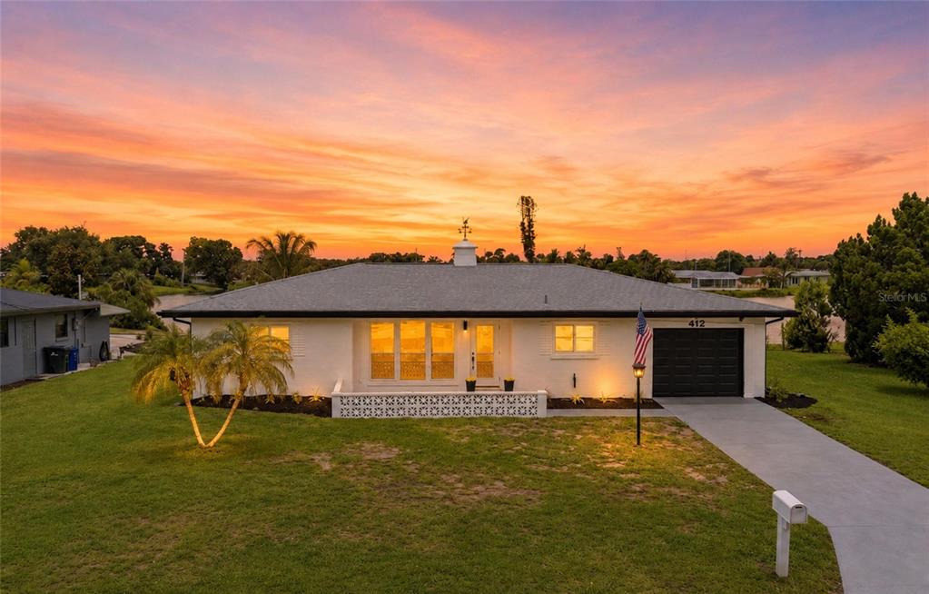 412 W SHADE DRIVE