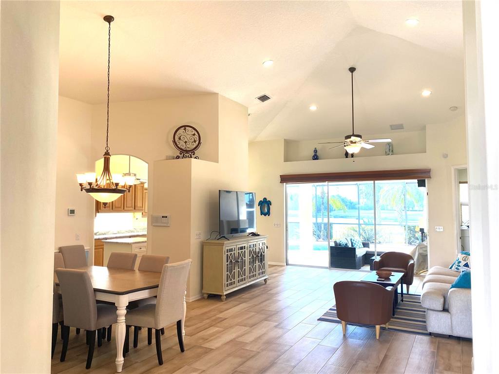6372 ROOKERY CIRCLE, BRADENTON, FL — photo 4 of 30