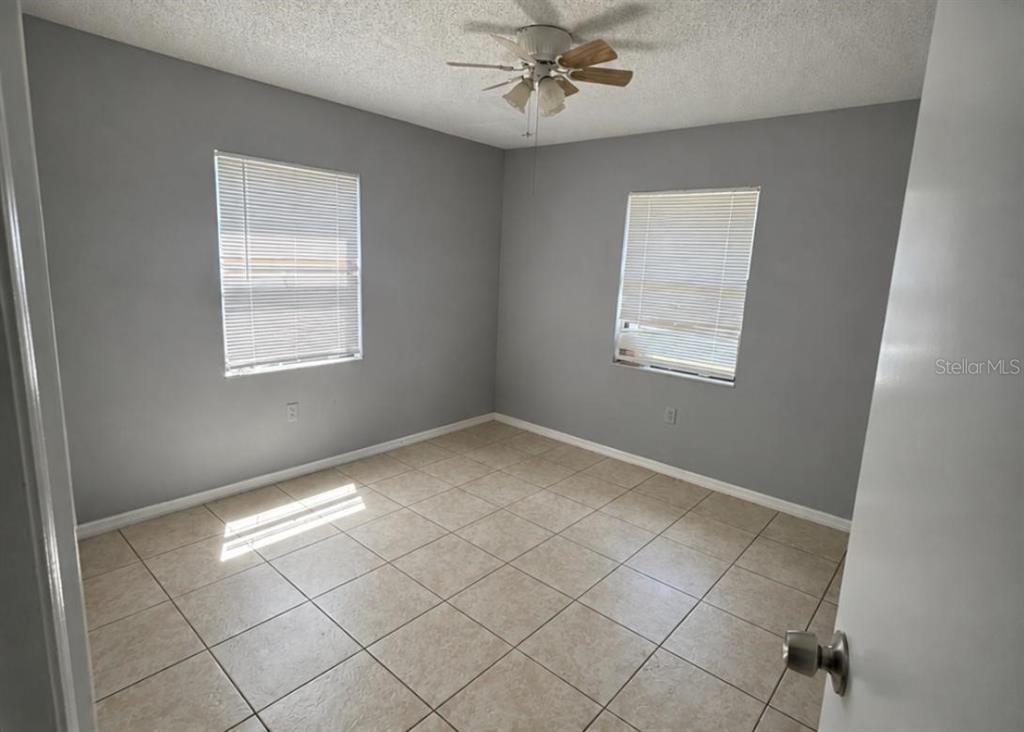 2652 LANTANA LANE