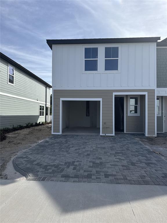 7284 DEER VALLEY CIR
