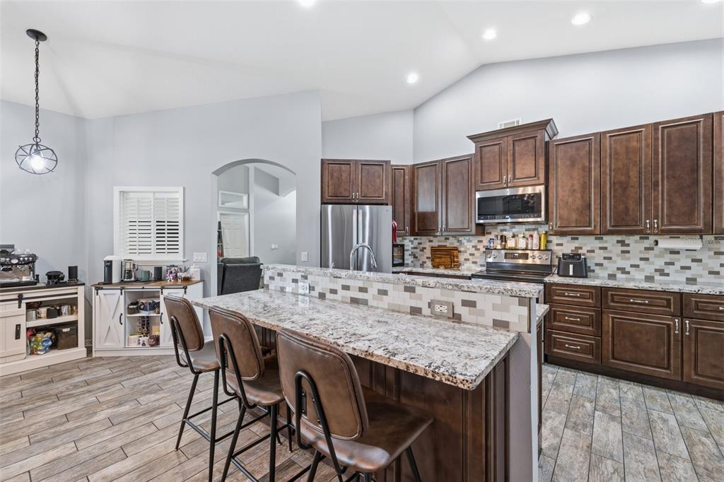 12020 RUNNING FOX CIRCLE, RIVERVIEW, FL — photo 5 of 30