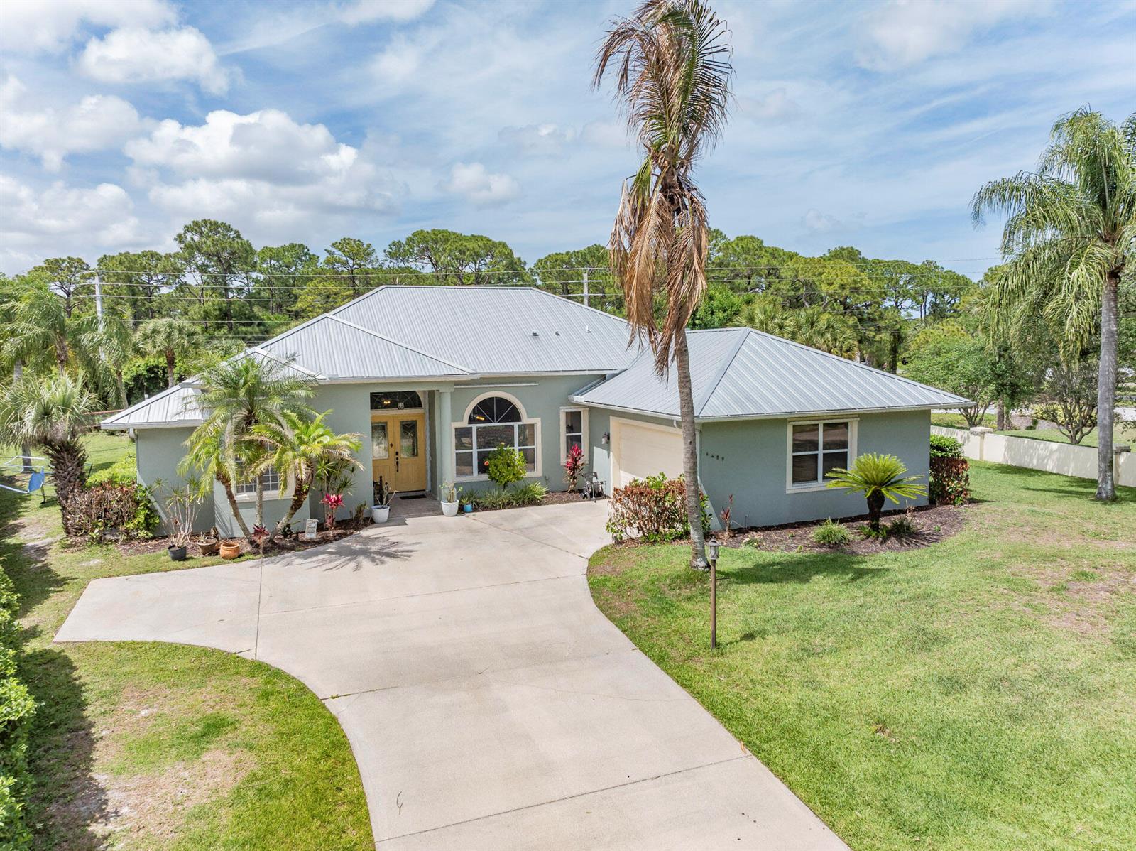 6489 53rd Circle, Vero Beach FL 32967