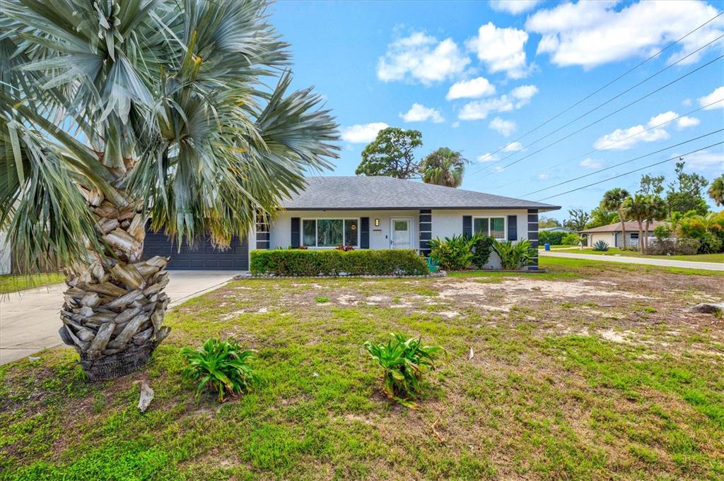 3310 SIESTA DRIVE, VENICE, FL — photo 3 of 30