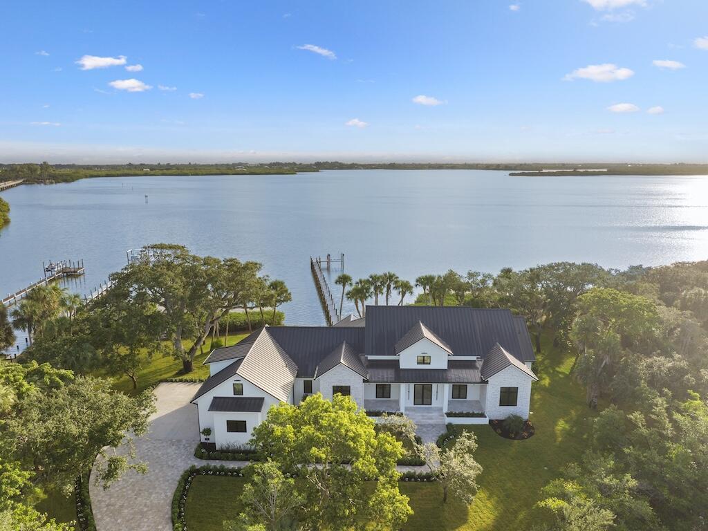 8680 Shore Lane, Vero Beach FL 32967