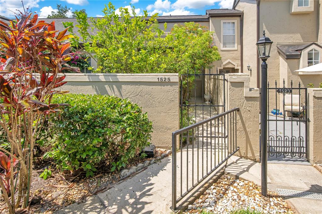 1525 FARRINDON CIRCLE UNIT 1525