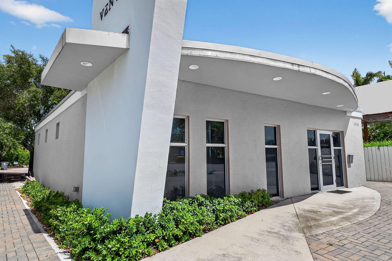 3705 N Federal Highway, Delray Beach FL 33483