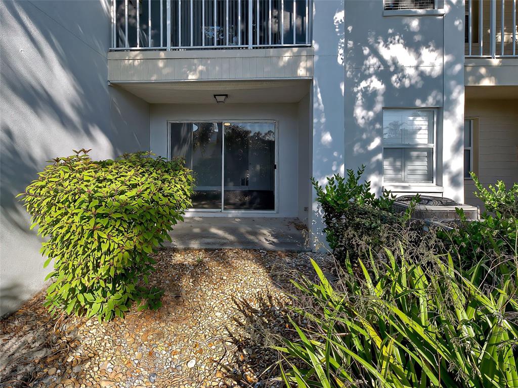 429 CERROMAR LANE UNIT 352, VENICE, FL — photo 2 of 30