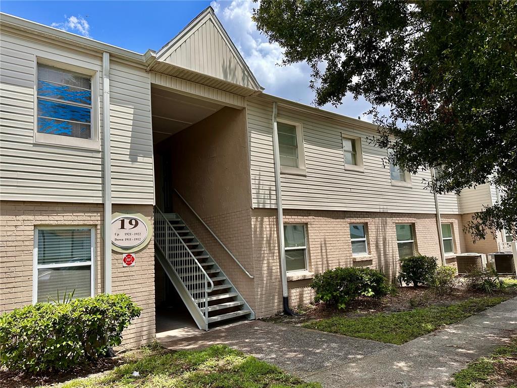 7210 N MANHATTAN AVENUE UNIT 1922