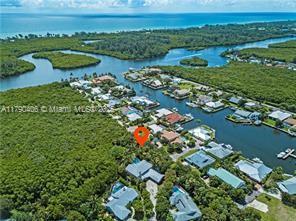10737 SE Seaspray Ct, Hobe Sound FL 33455