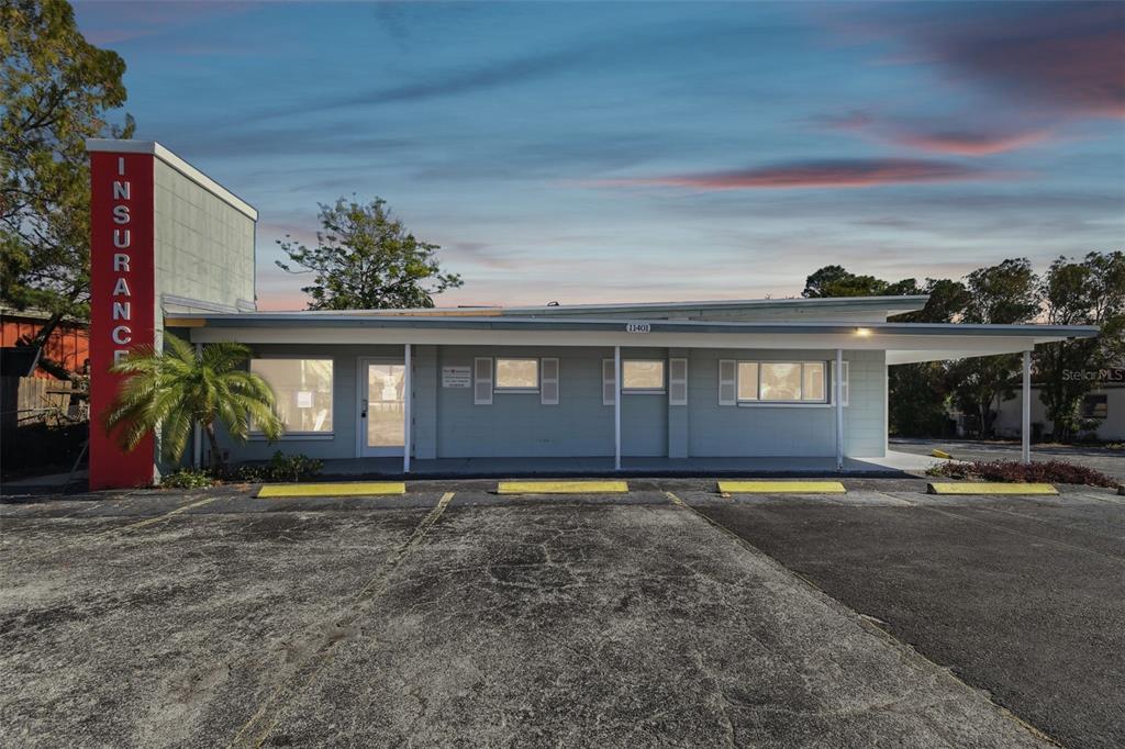 11401 SEMINOLE BOULEVARD