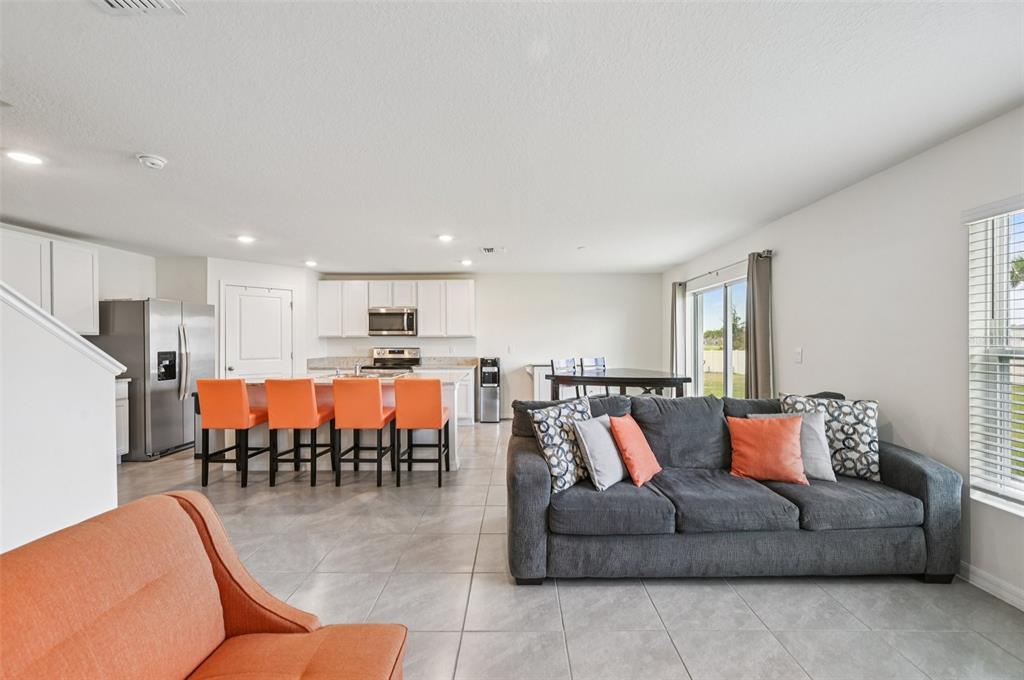 5152 PLUMERIA DRIVE, WIMAUMA, FL — photo 5 of 30
