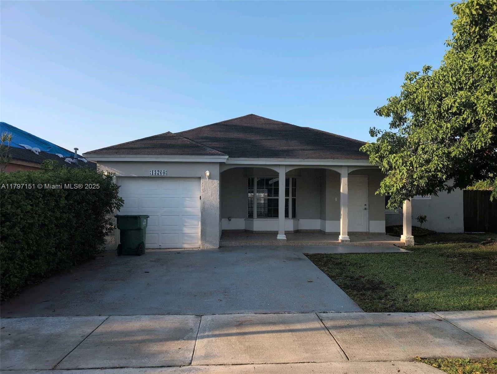 13760 SW 180th Ter, Miami FL 33177