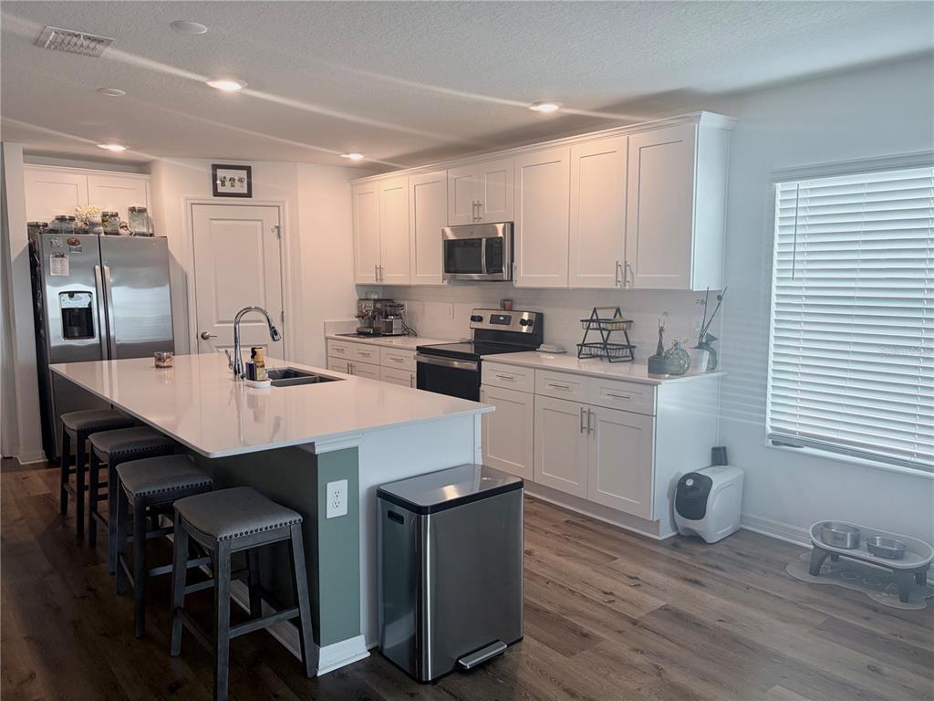 5325 RED CORAL CIRCLE, MOUNT DORA, FL — photo 4 of 30